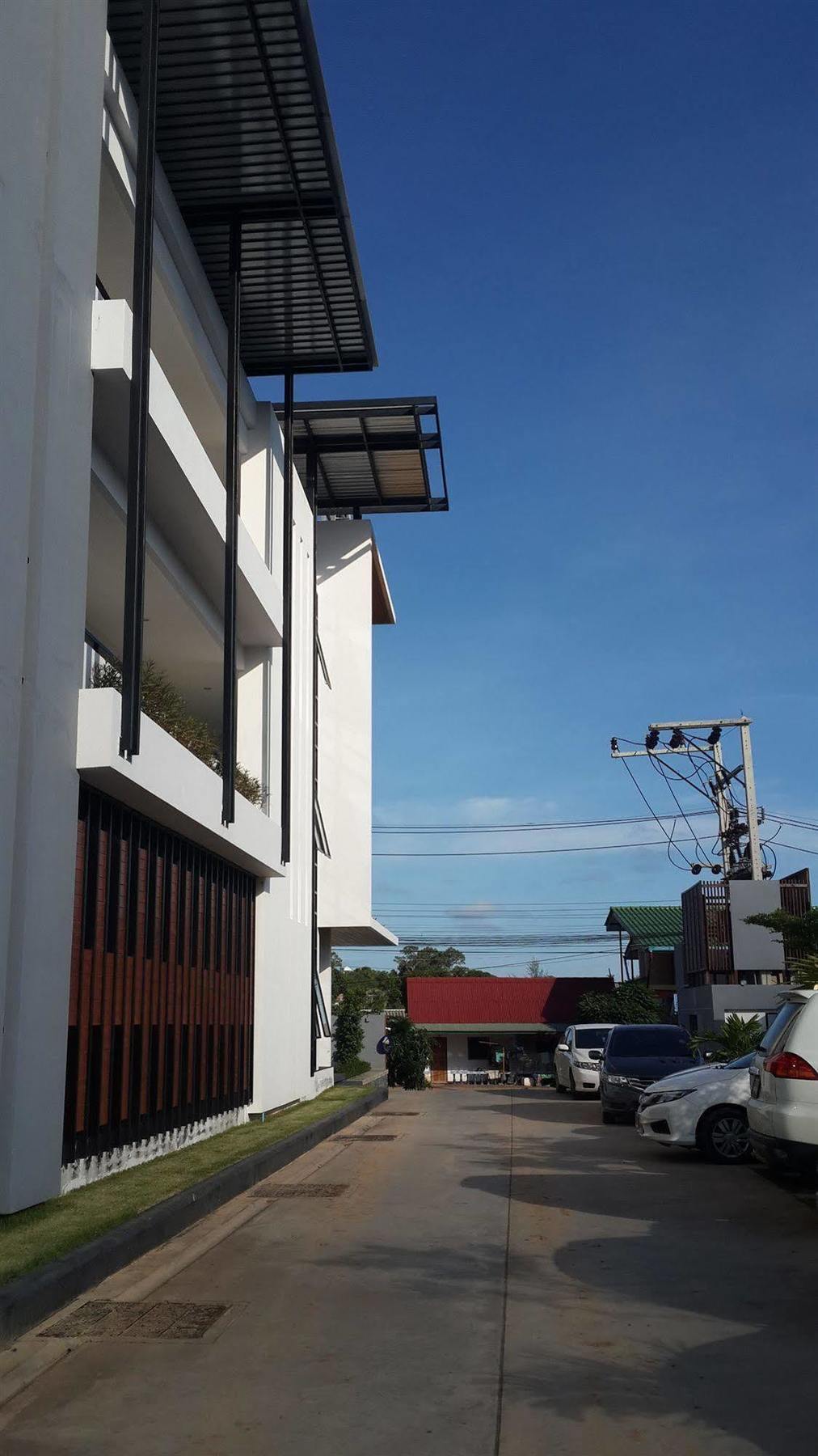 V.O.P Suite Chaweng  Exterior photo